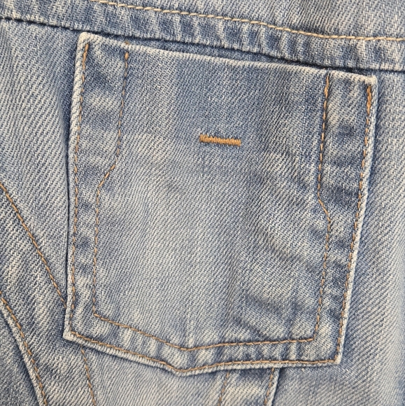 Espirit light wash jean jacket - Picture 4 of 10